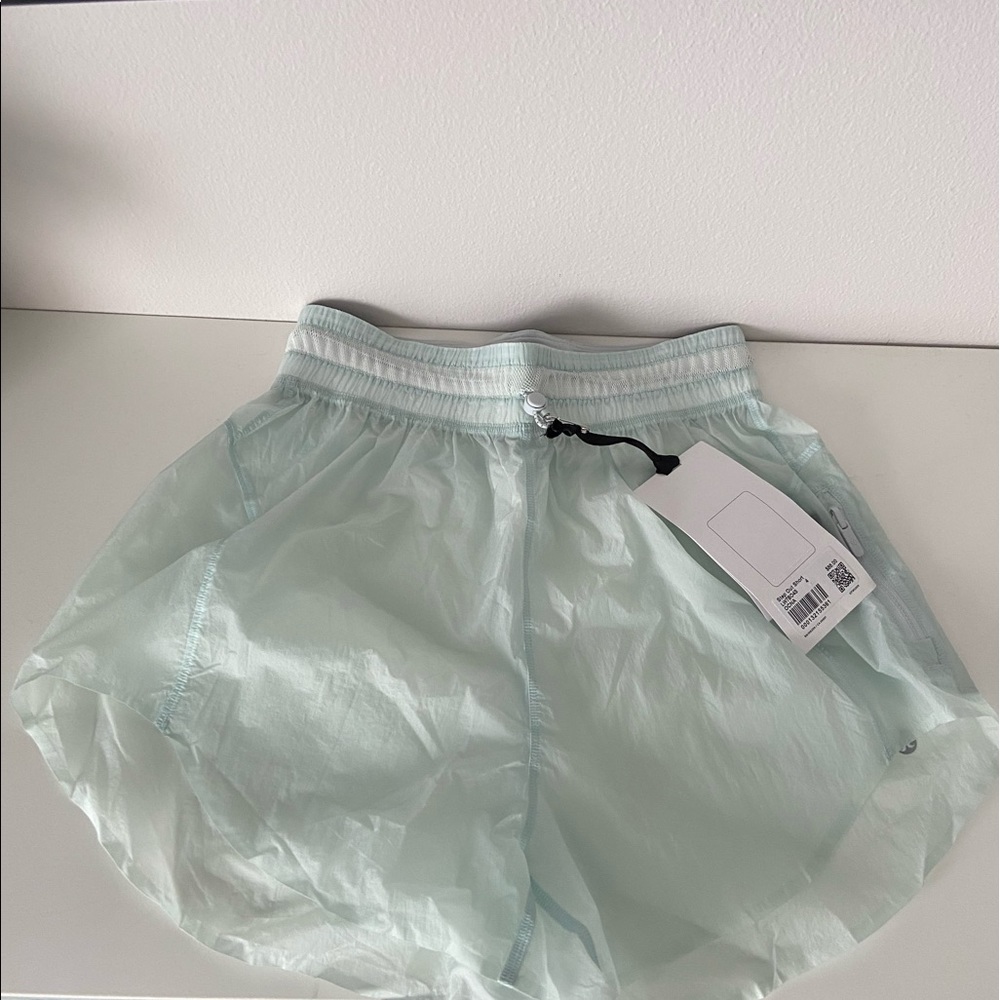 Lululemon Step Out Short OCNA NWT